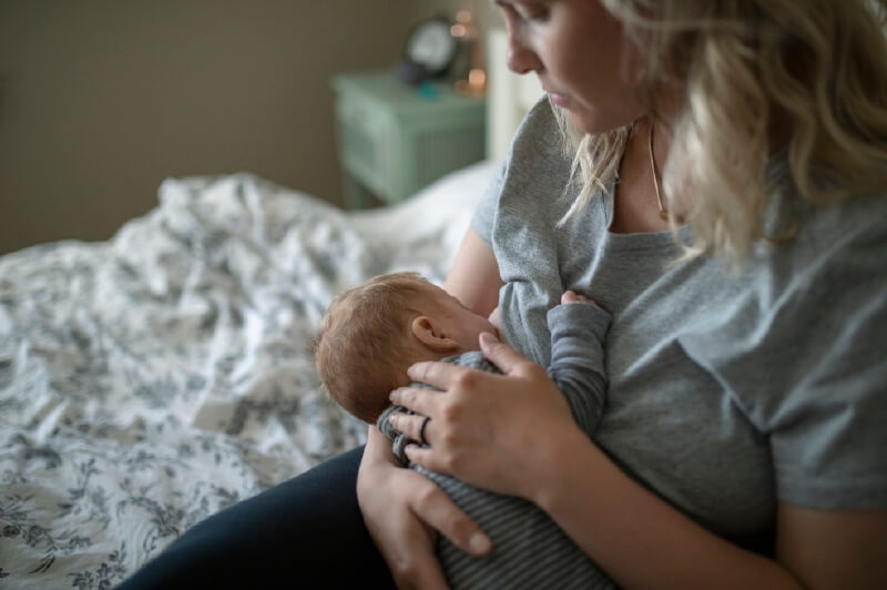 Si EPS no cobra aportes de salud en mora, debe pagar licencia de maternidad