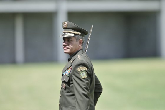 Fiscalía investigará sobre condecoraciones de León Riaño