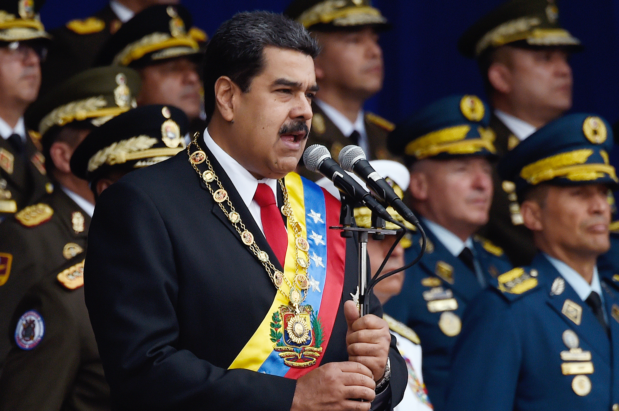 Venezuela afirma que reporte del NY Times evidencia planes golpistas de EE. UU.