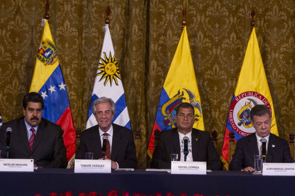 Santos y Maduro acuerdan progresiva normalización de la frontera
