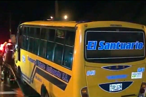 Terror por secuestro masivo con amenaza de hacer activar una granada