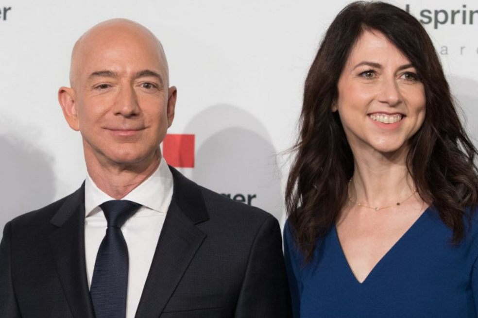 La pregunta de US$6.000 millones en el divorcio de Jeff y MacKenzie Bezos