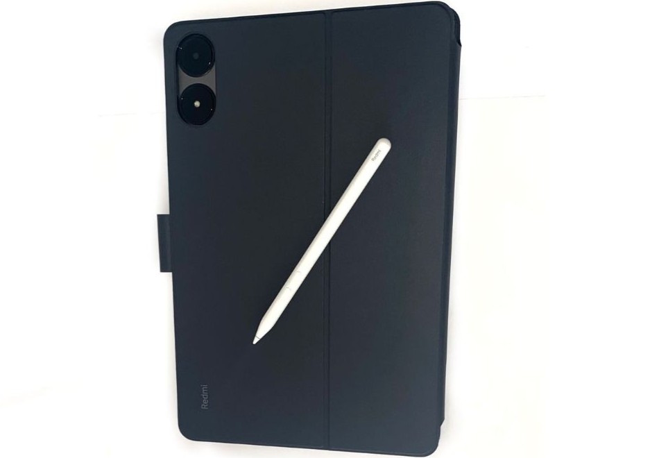 Para complementar la experiencia, Xiaomi ofrece dos accesorios opcionales: el Redmi Pad Pro Keyboard y el Redmi Smart Pen.