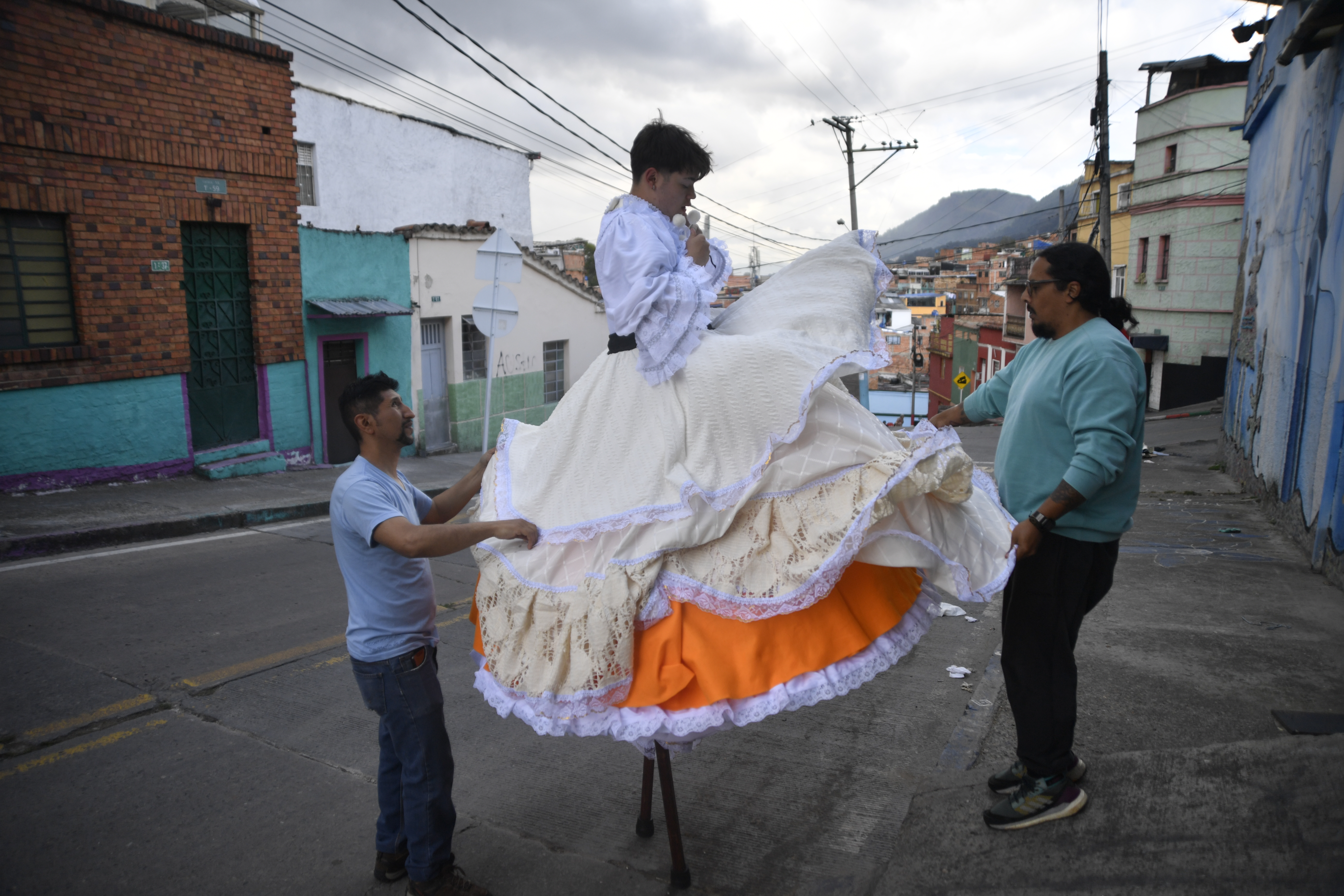 Montaje de la comparsa ¡Corre, abuelita!, del Colectivo Teatral Luz de Luna. /Gustavo Torrijos