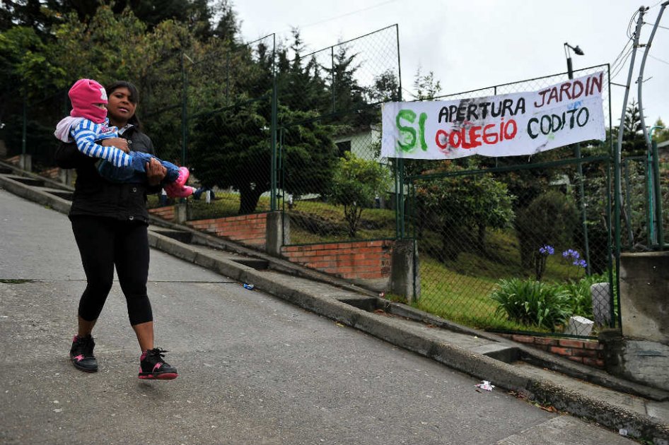 Colegios cerrados por derrumbe