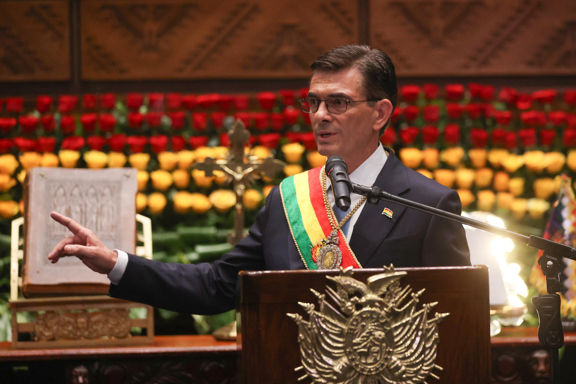 Rodrigo Paz se posesionó como presidente de Bolivia: “Nunca más aislada del mundo”