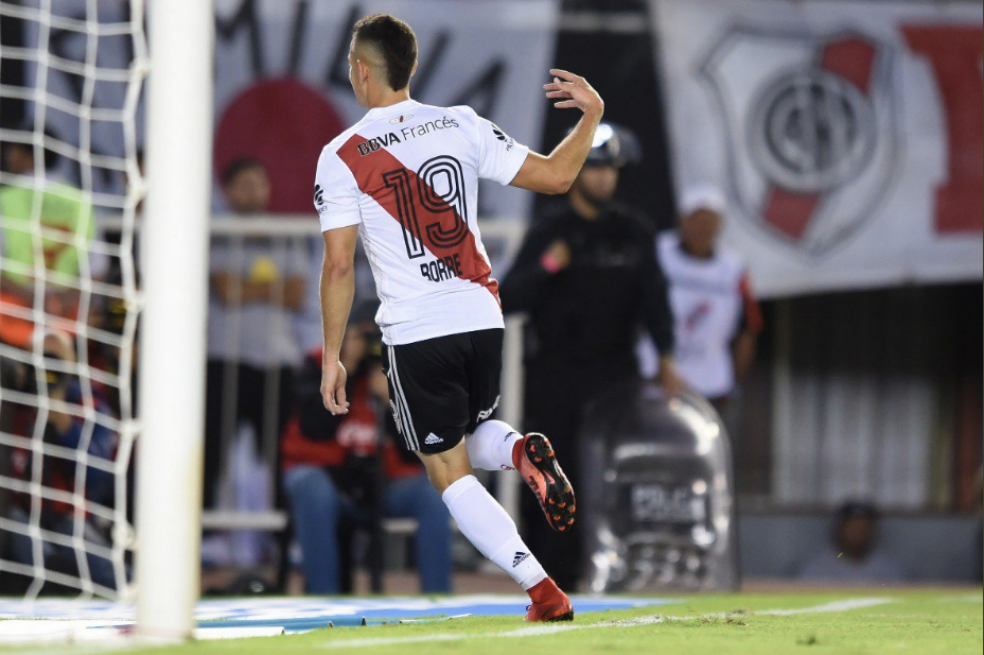Santos Borré y Quintero, figuras en la victoria de River Plate sobre Rosario