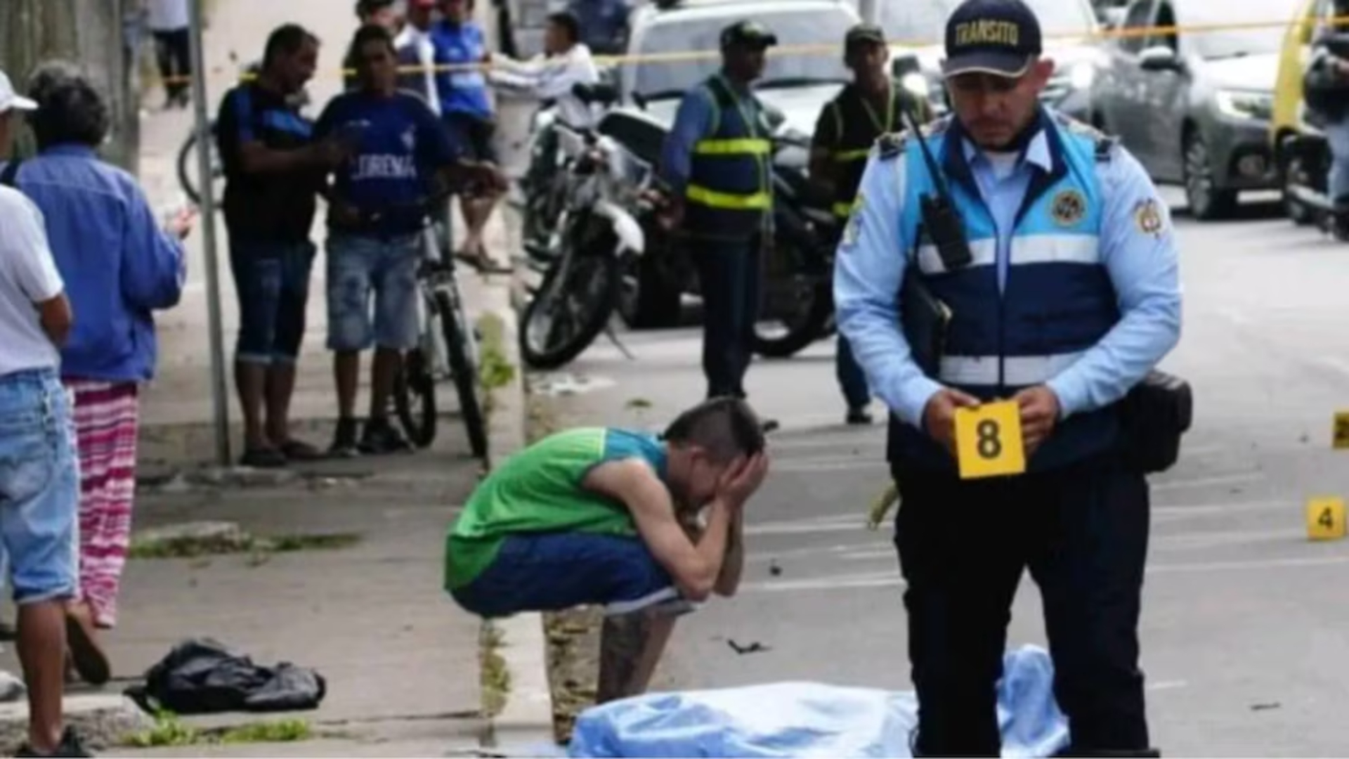 Motociclista murió decapitado en Bucaramanga por un cable de energía