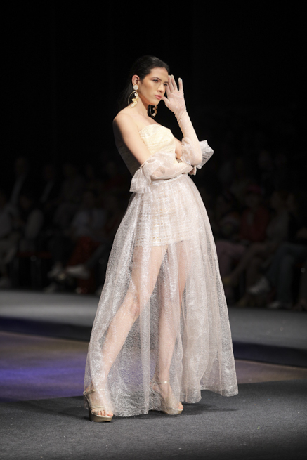 DISEÑADORA THELMA ESPINA