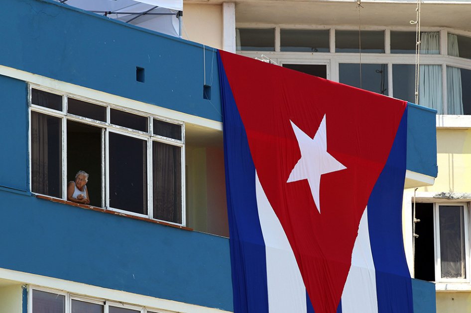 Exilio cubano en Miami reprocha la ausencia de la disidencia en apertura de embajada
