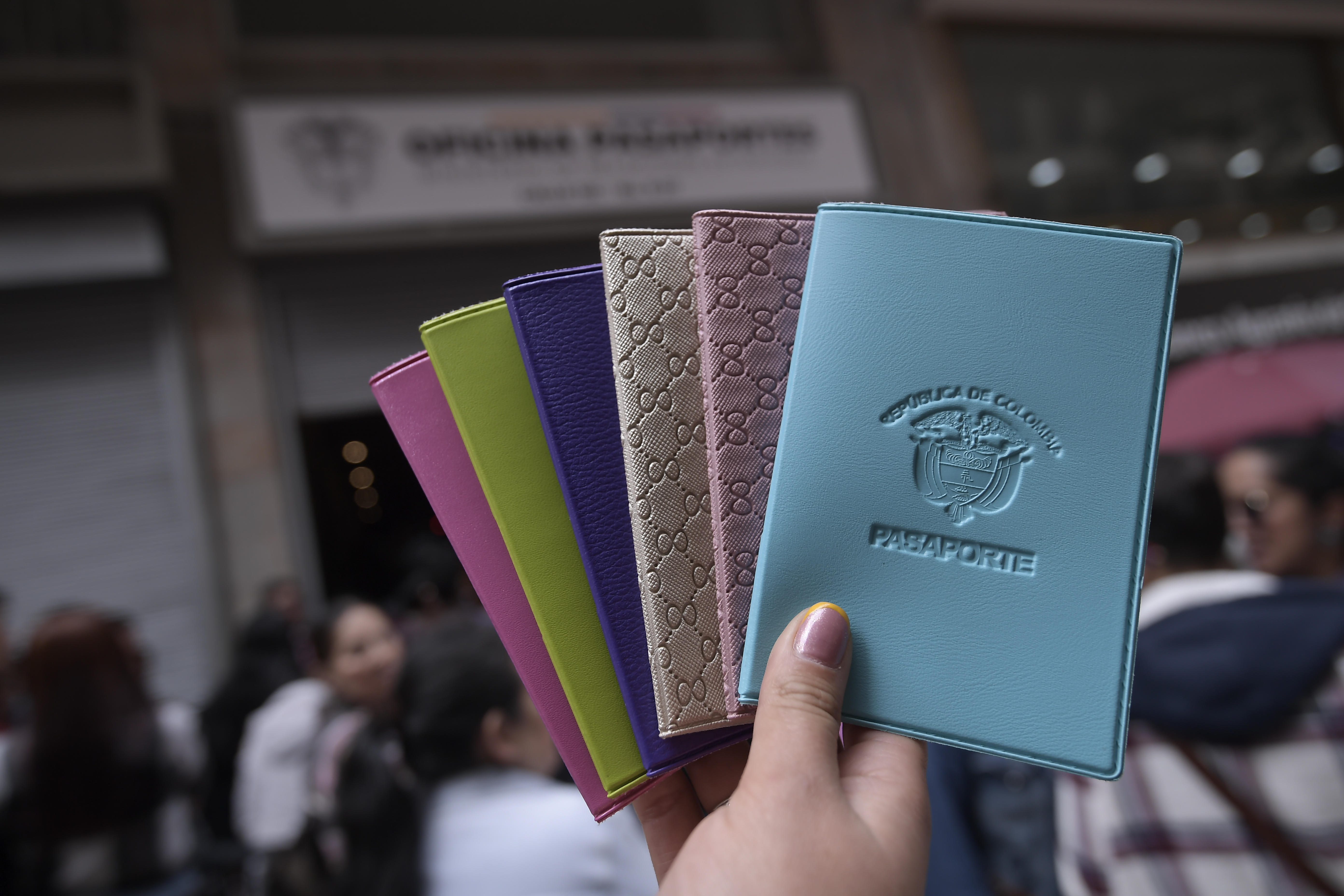 “Y lo que falta”: así reaccionaron los políticos al caso de Cancillería y pasaportes