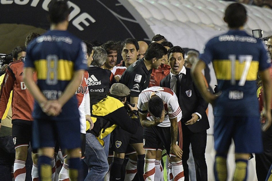 Boca Juniors podría ser indultado por escándalo de gas pimienta