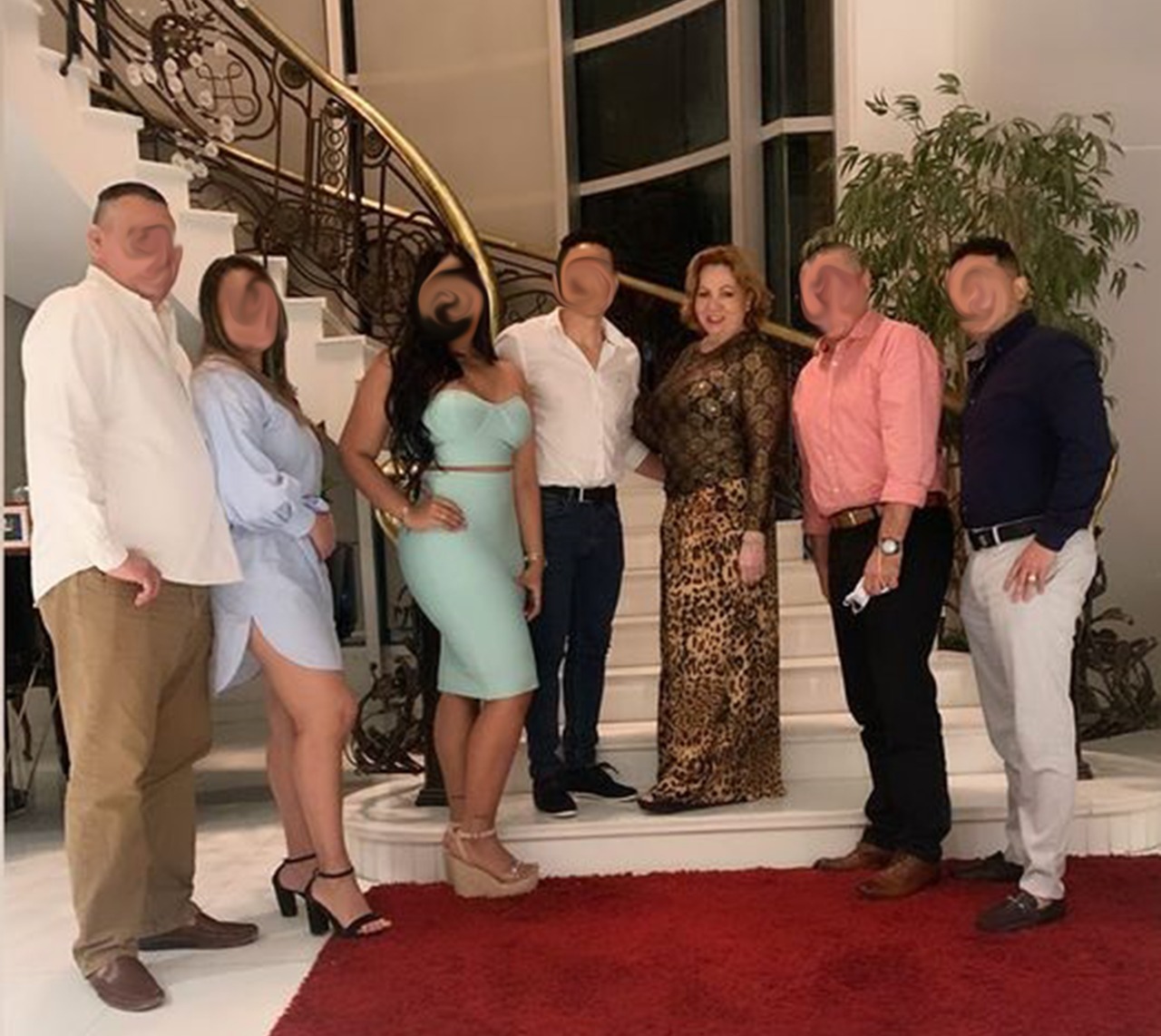 Silvia Gette hizo fiesta a pesar de su casa por cárcel y la pandemia