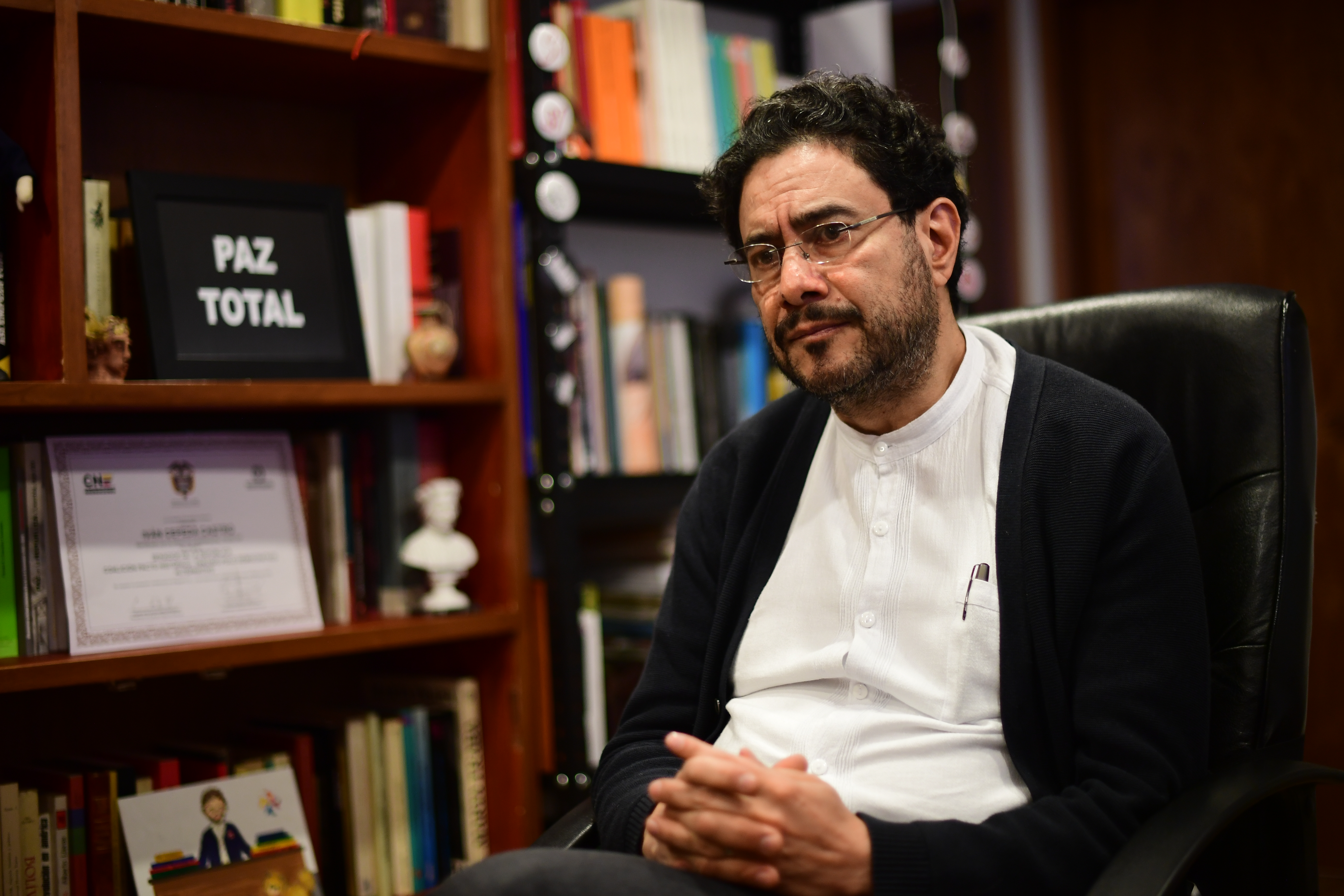 “La paz ha vuelto a ser central en el debate político”: el balance de Iván Cepeda
