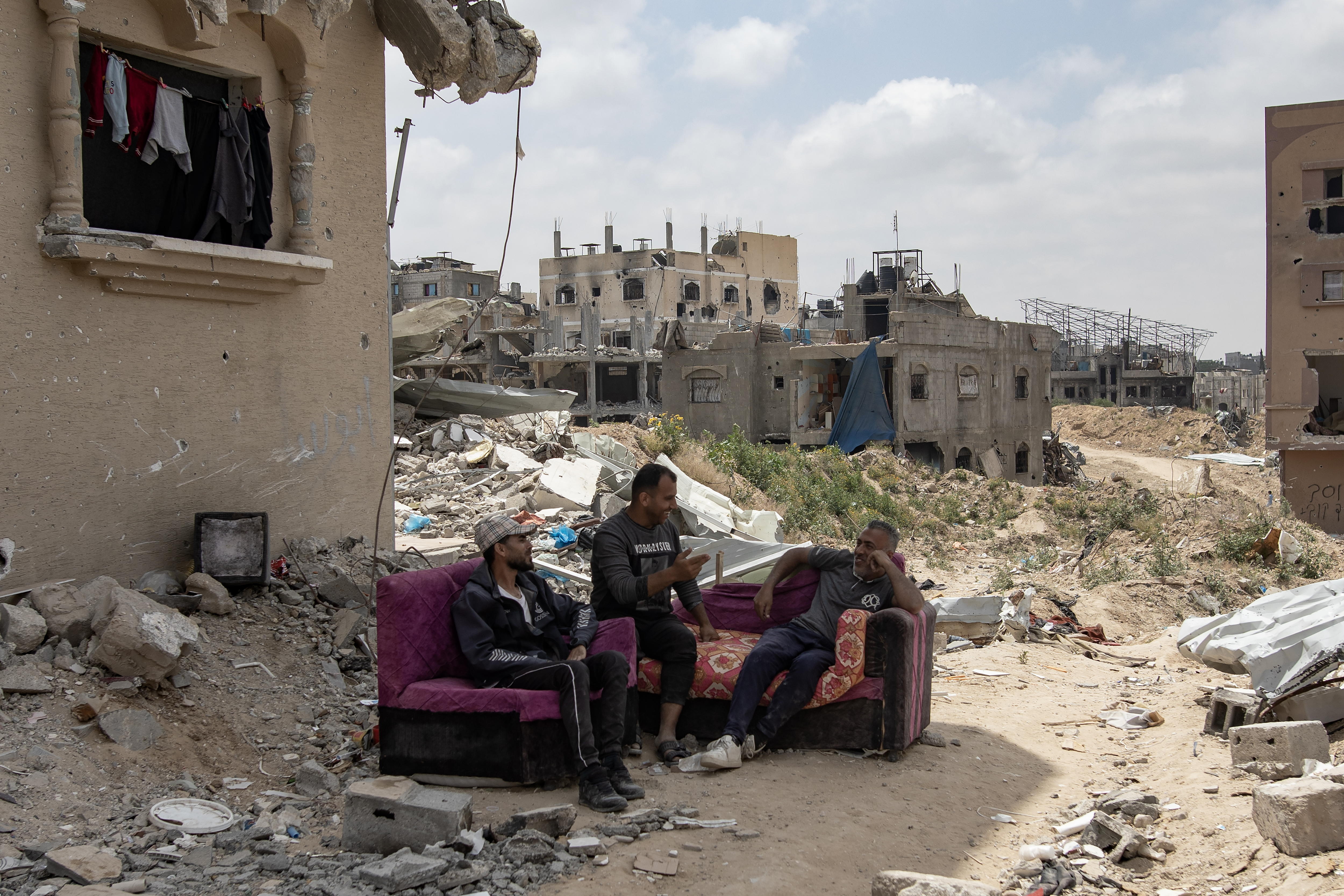 Ser “tiktoker” en Gaza: así llegan al mundo contando su vida cotidiana