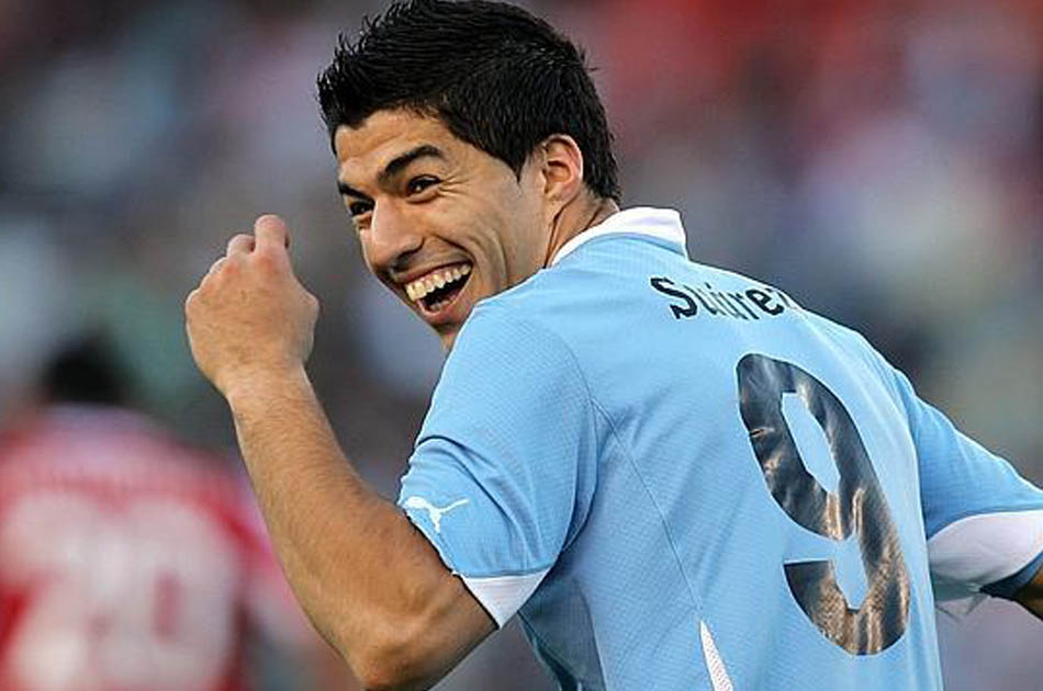 Luis Suárez presenta una buena evolución de su operación de meniscos
