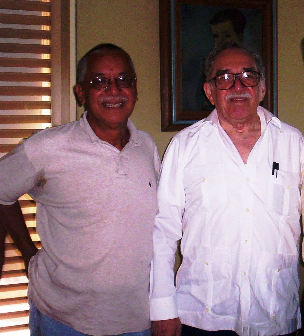 Gabriel García Márquez junto a Eduardo Márceles Daconte en Cartagena, en 2009.