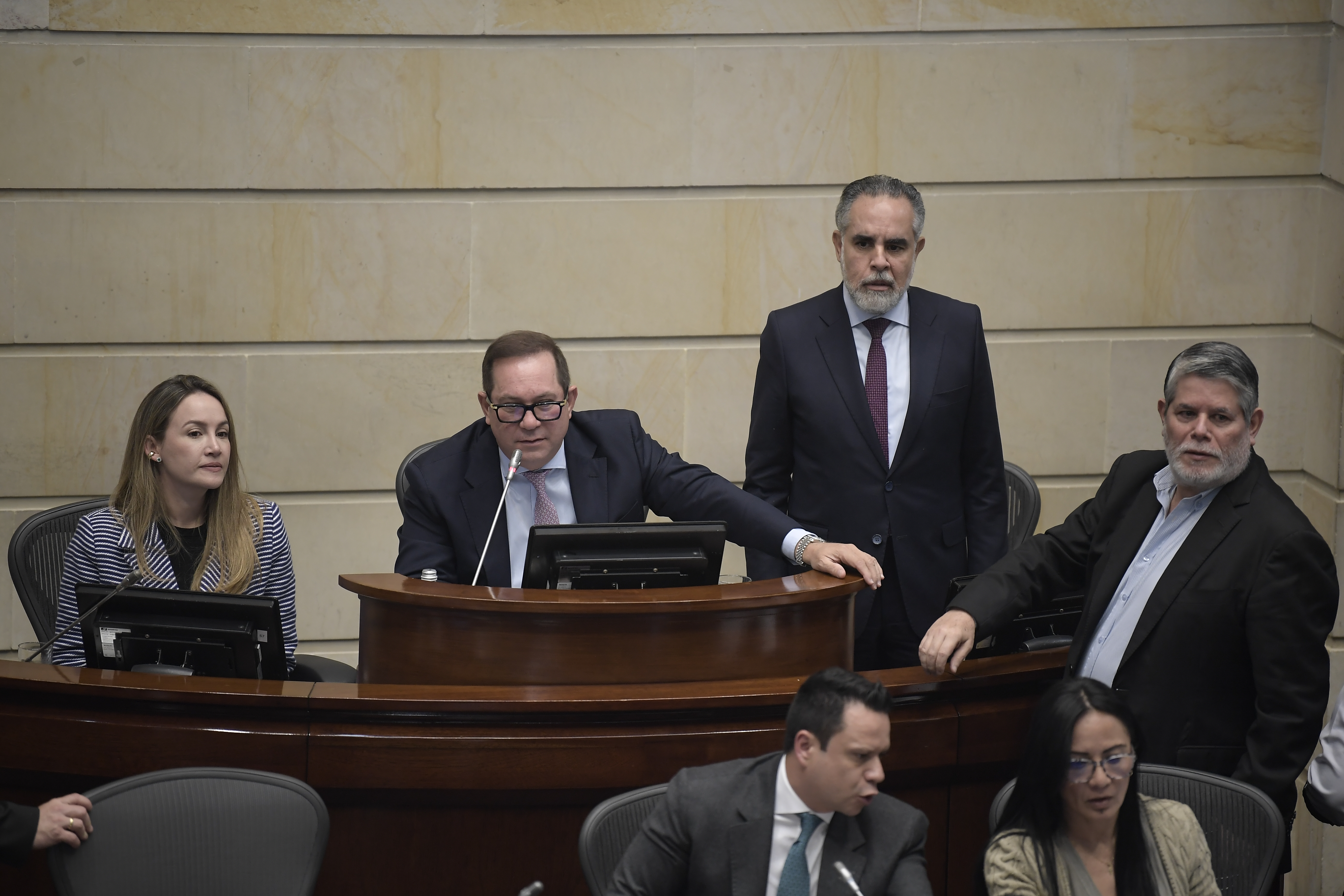 Estos son los proyectos que siguen estancados en el Congreso: campaña concentra la agenda