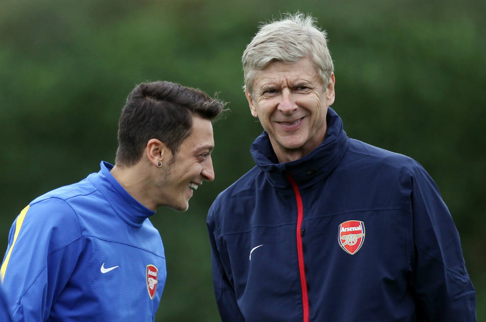 Arsenal confía en Özil para un gran debut en Champions