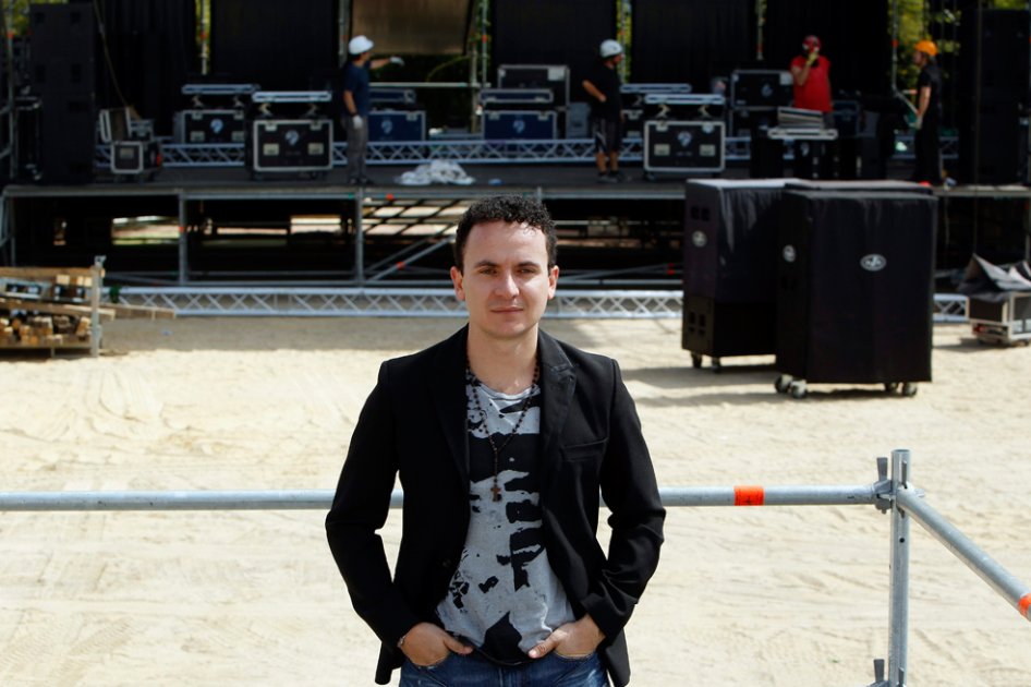 Fonseca durante la presentación del nuevo escenario al aire libre del MadGarden Festival 2014, en el Jardín Botánico de la Universidad Complutense de Madrid.