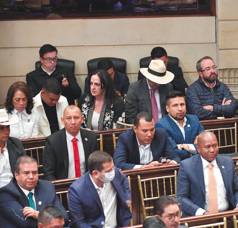 Una oposición en construcción