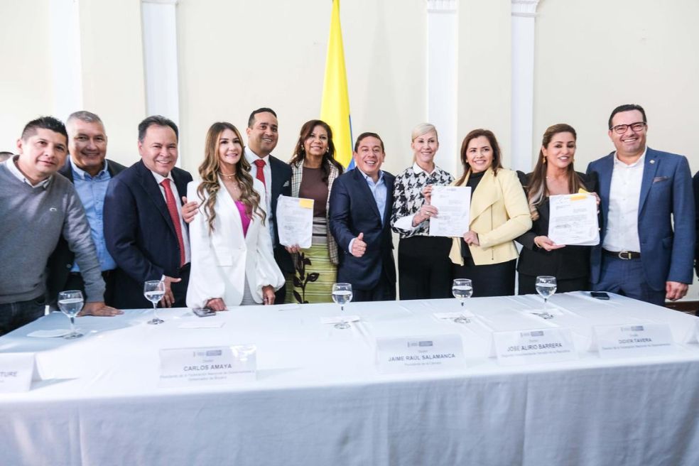 Gobernadores piden autonomía departamental con cuatro iniciativas legislativas