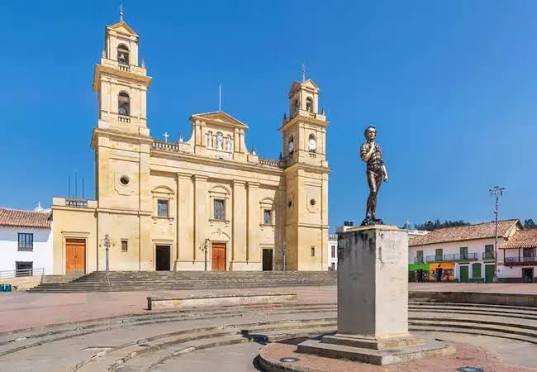 Chiquinquirá es uno de los pueblos más religiosos de Colombia.