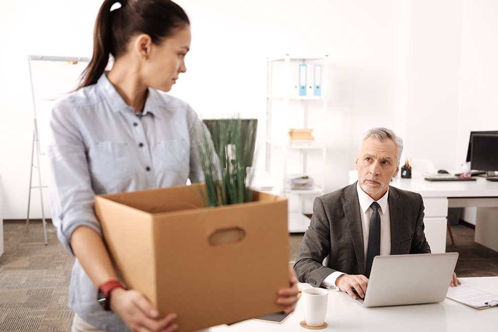 ¿Lo despidieron de su trabajo sin justa causa?