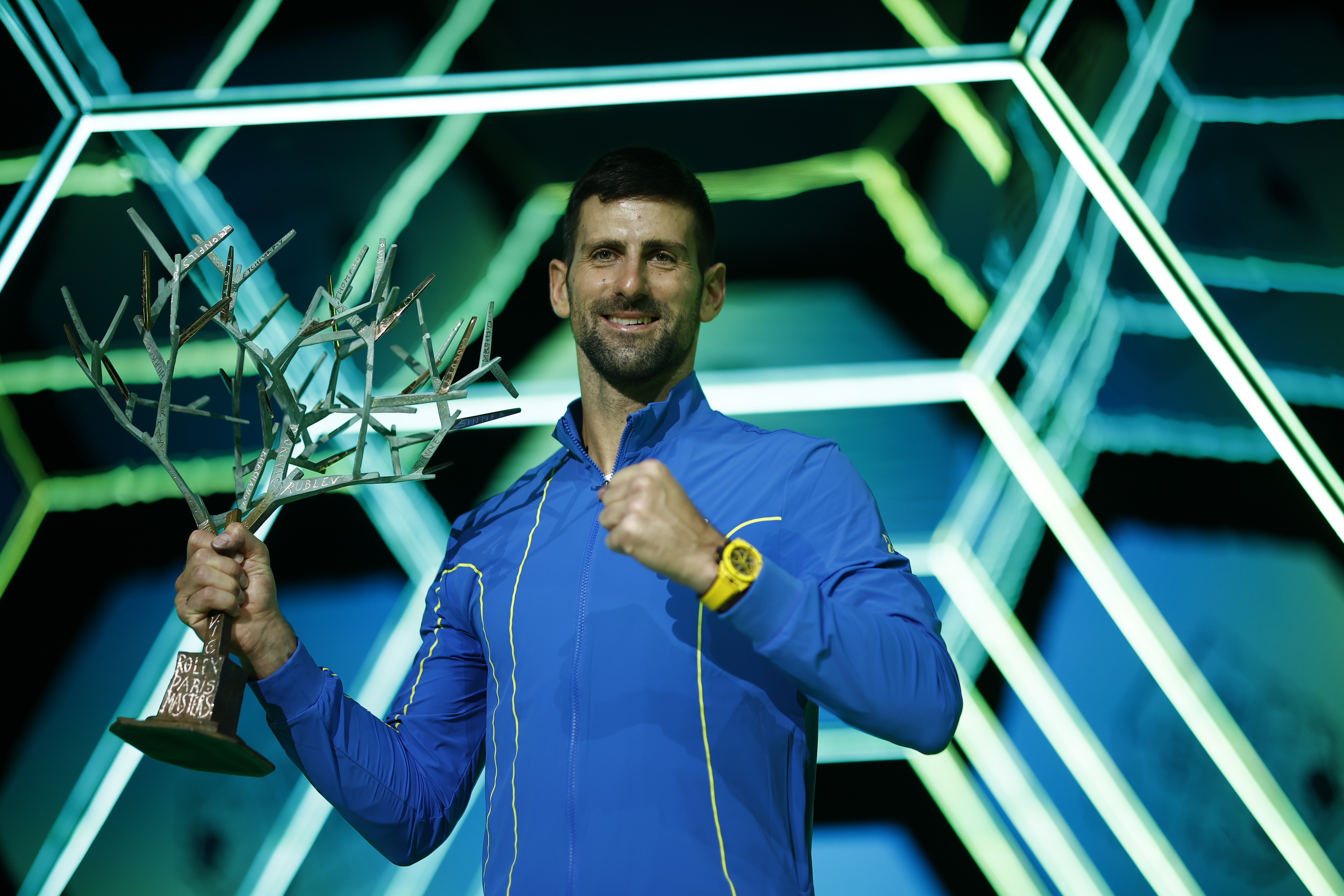 Djokovic venció a Dimitrov y se coronó campeón del Masters 1000 de París