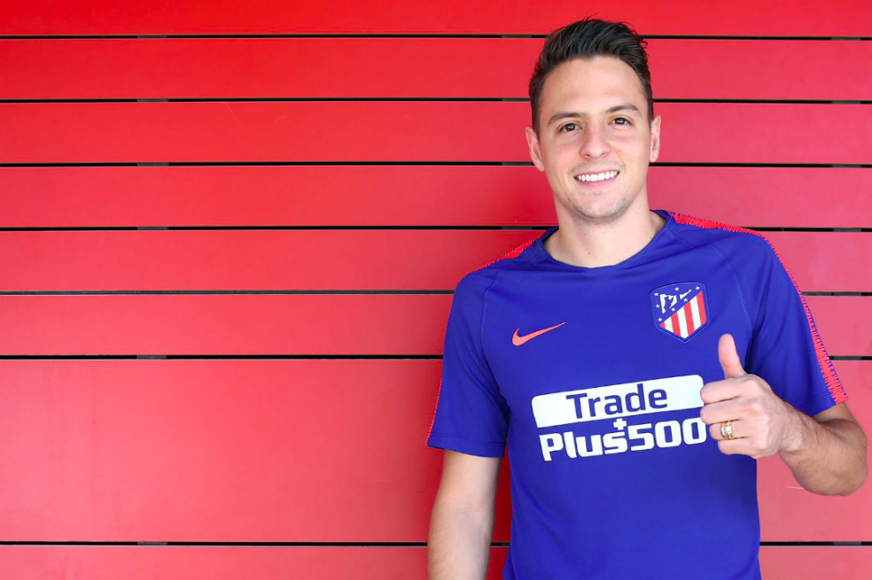 Santiago Arias ya entrena con el Atlético de Madrid