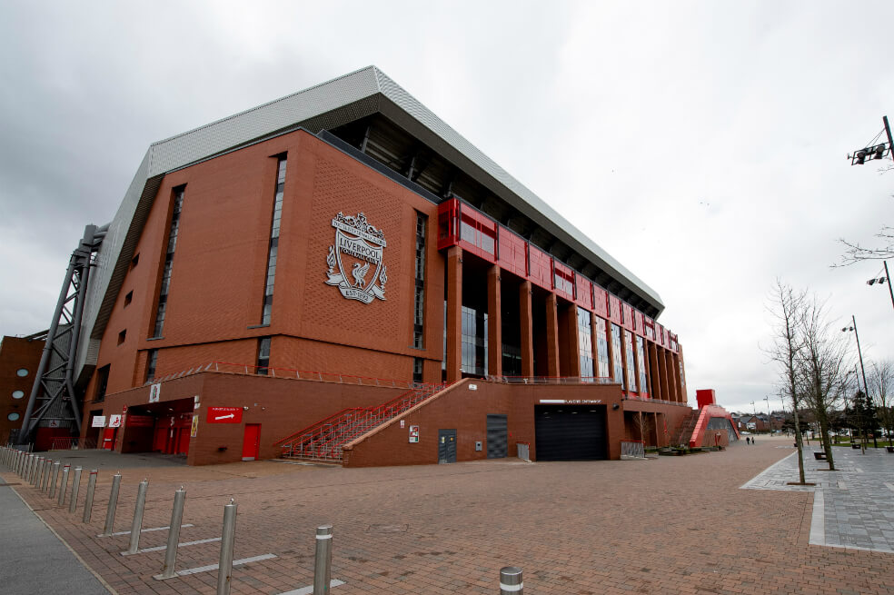 Liverpool FC donará 45.000 euros a bancos de alimentos de la ciudad