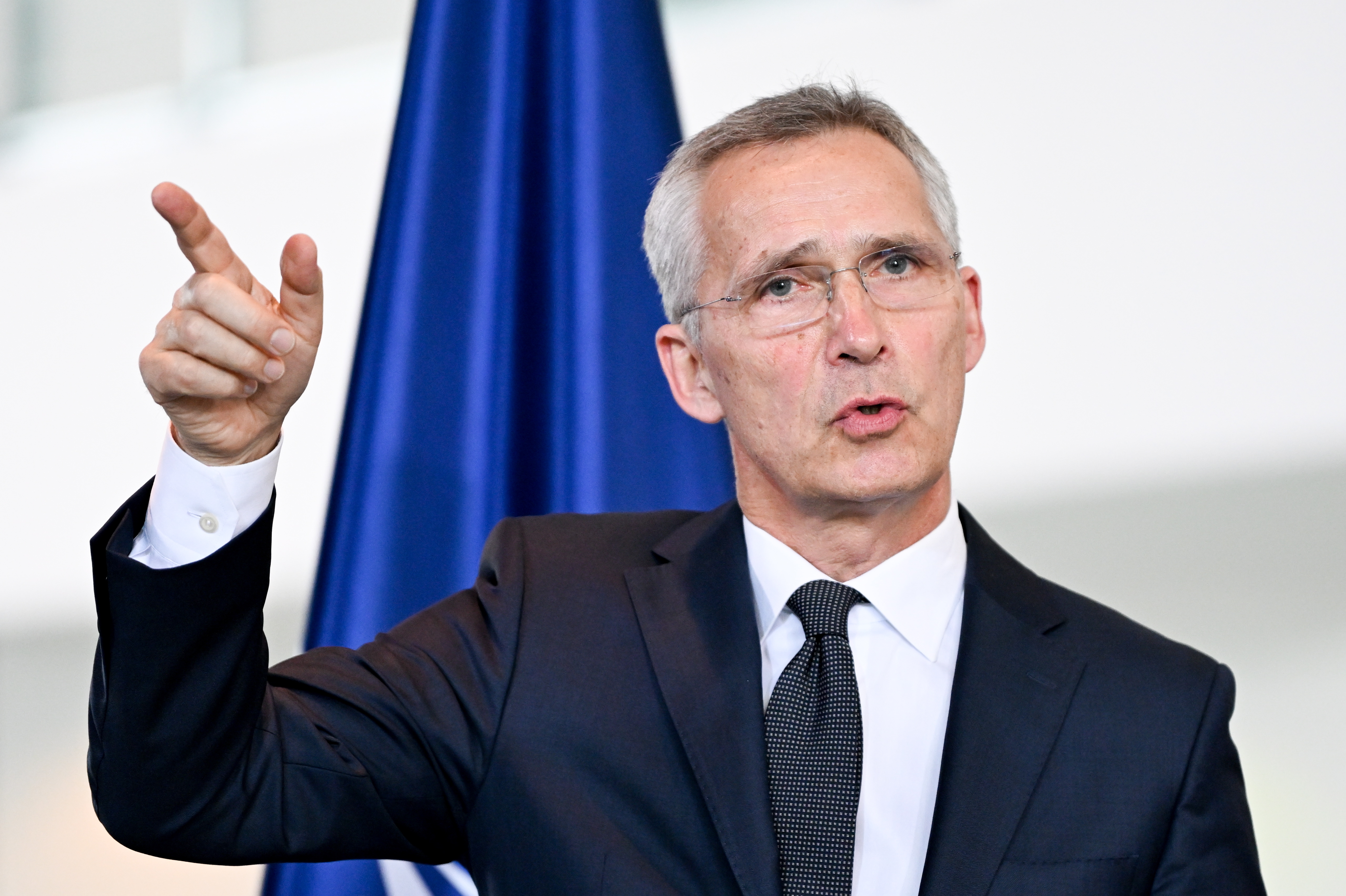 Jens Stoltenberg seguirá al frente de la OTAN hasta 2024