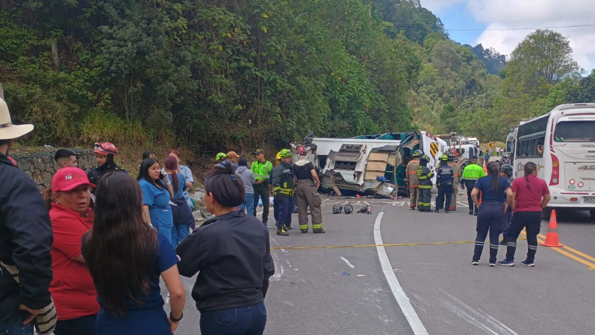 Ellas son las cinco jóvenes que murieron tras accidente en vía Mosquera-La Mesa