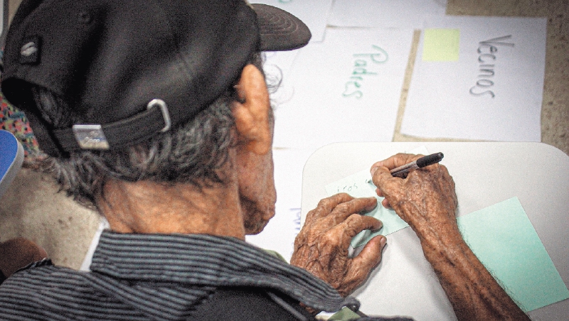 Taller de Rutas del Conflicto con víctimas de desaparición forzada en Barrancabermeja. / Rutas del Conflicto