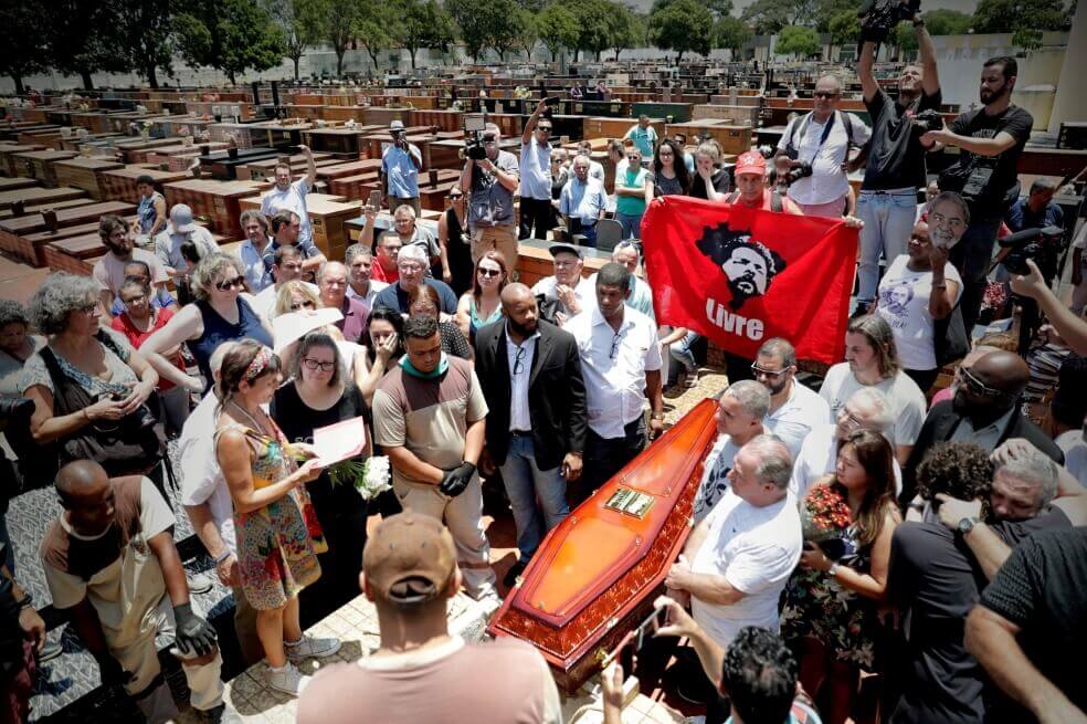 Lula desistió salir de prisión por muerte de su hermano