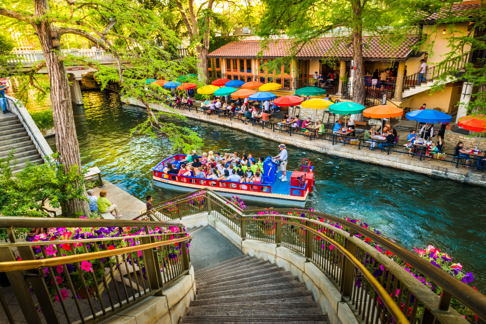 Razones para visitar San Antonio, Texas: un destino económico y lleno de atractivos