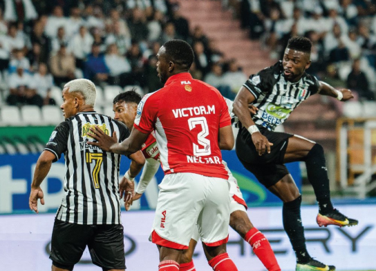 Santa Fe perdió dos puntos sobre el final y concedió un empate 1-1 frente a Once Caldas