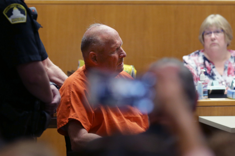 Joseph James DeAngelo es un ex-policía de 72 años, sospechoso de ser el autor de 12 asesinatos y al menos 50 violaciones en las décadas de 1970 y 1980 en California.  / AFP