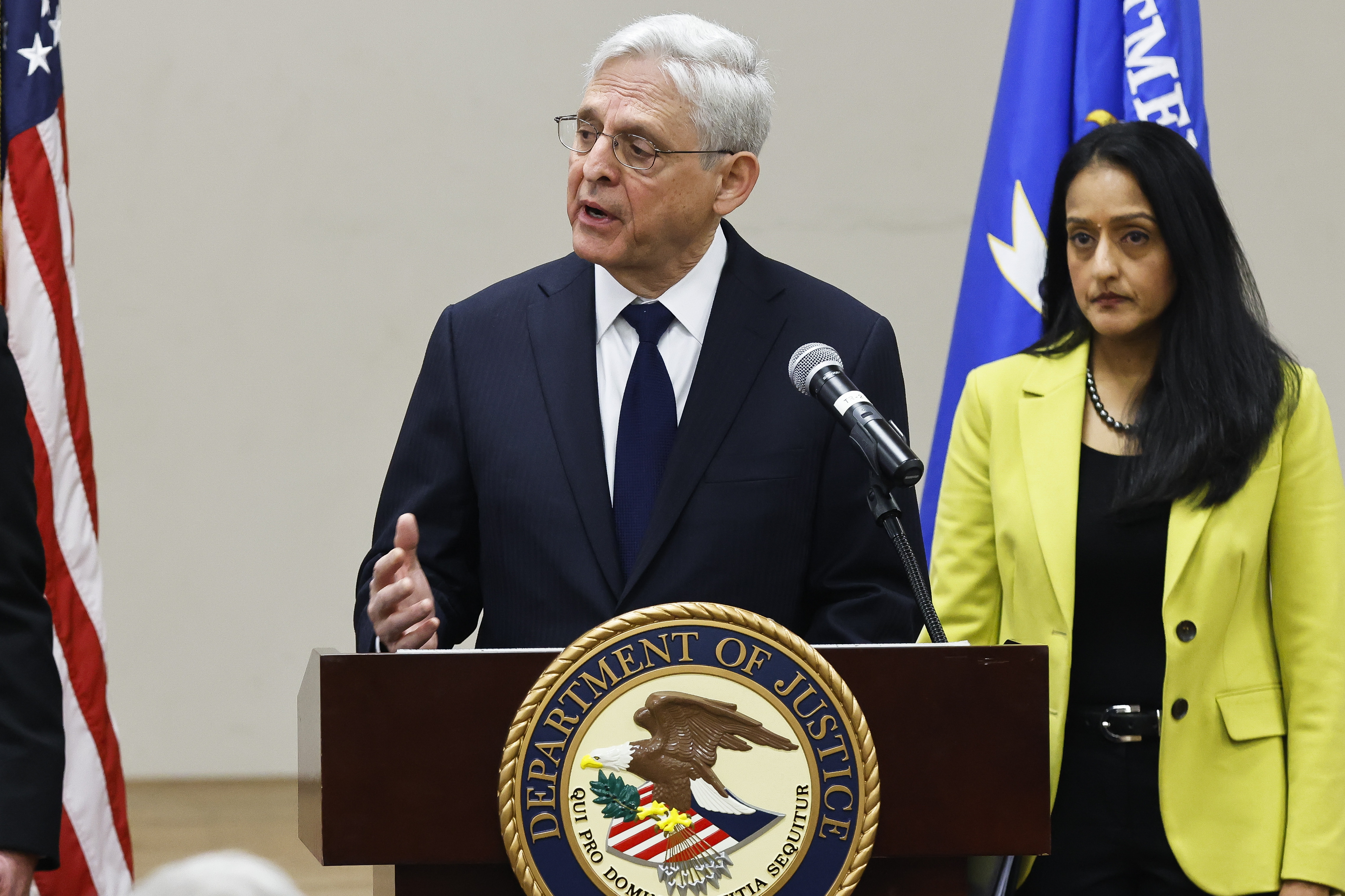 Uvalde (United States), 18/01/2024.- US Attorney General Merrick B. Garland speaks (L) as Associate Attorney General Vanita Gupta (R) listens during a press conference at the Herby Ham Activity Center in Uvalde, Texas, USA, 18 January 2024. The Department of Justice released the critical incident review of the response to the mass shooting that took place at Robb Elementary School where 19 children and two teachers were killed on May 24, 2022. EFE/EPA/ADAM DAVIS