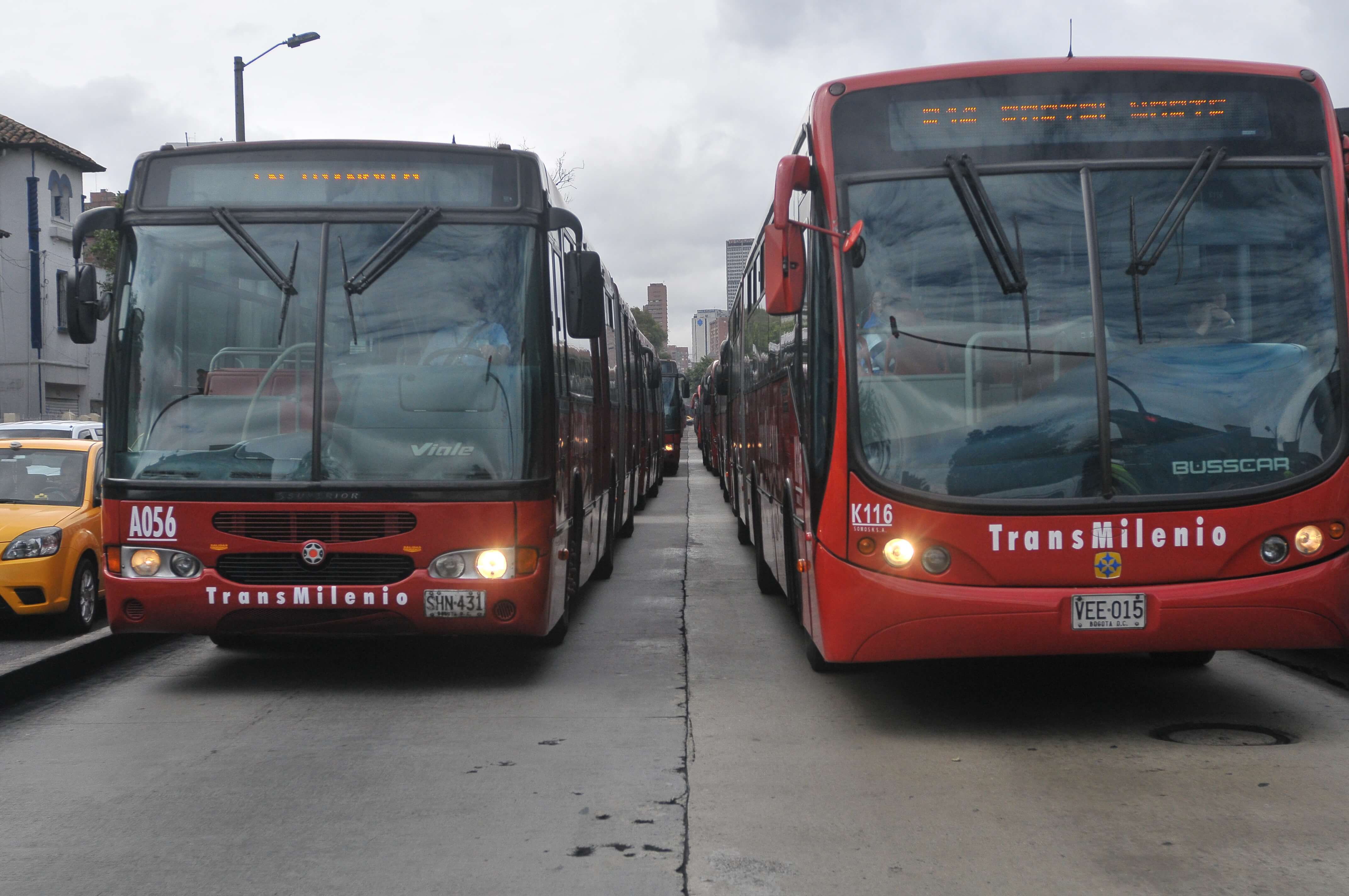 Sin ayudas en la emergencia, sistemas masivos de transporte dejarían de operar: empresarios