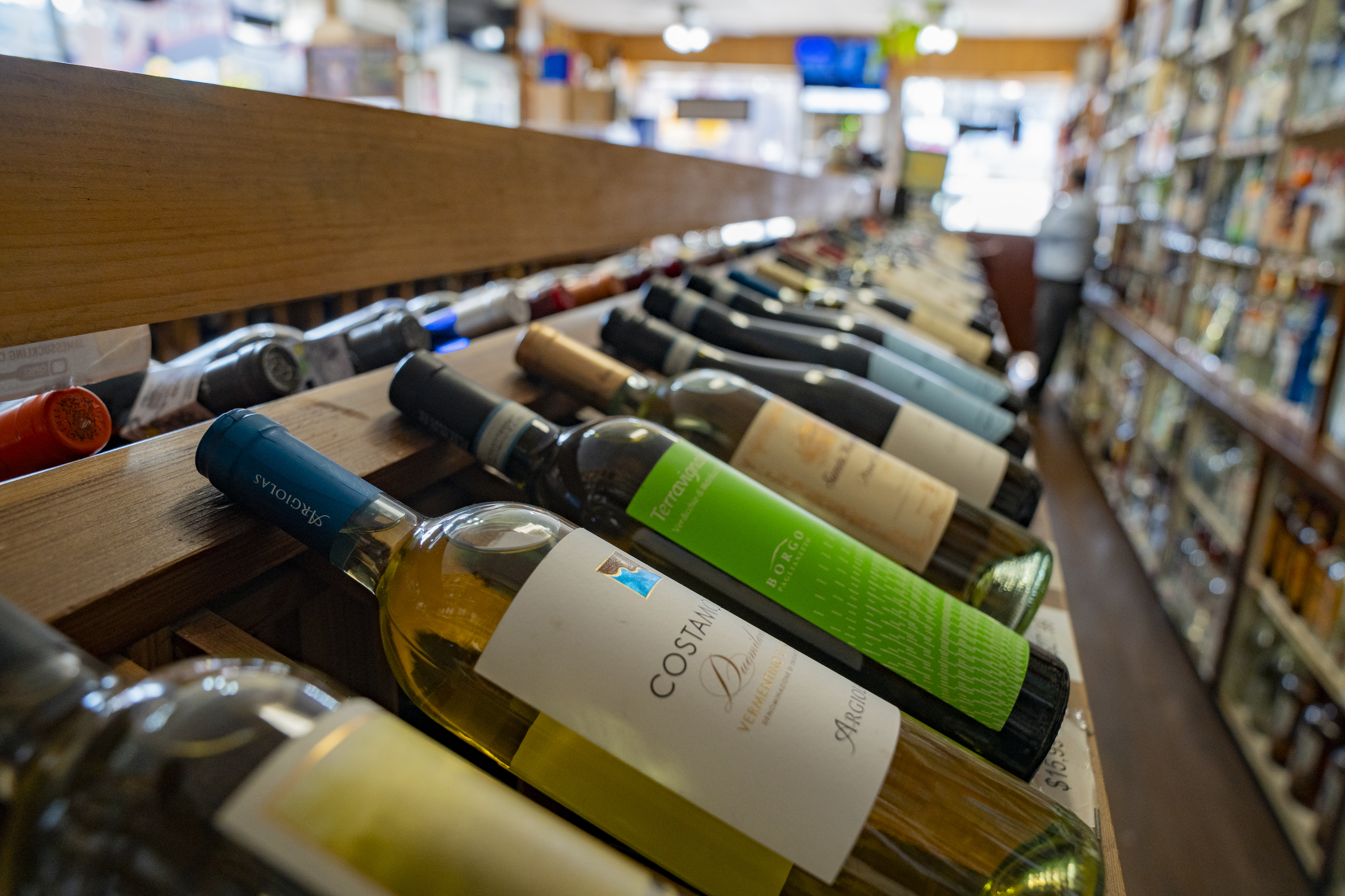Corte Constitucional admite demanda para cambiar etiquetado de bebidas alcohólicas