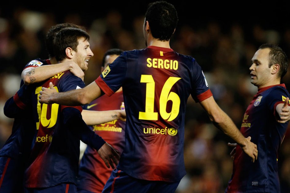 El líder Barcelona empató con el Valencia 1-1