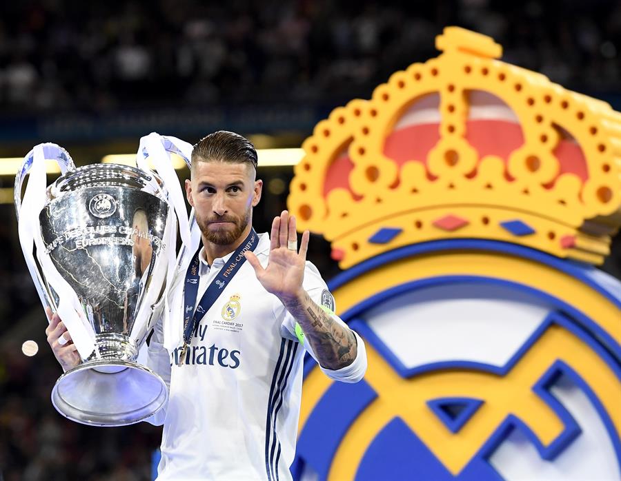 Sergio Ramos sería nuevo rival de James Rodríguez en la Liga MX
