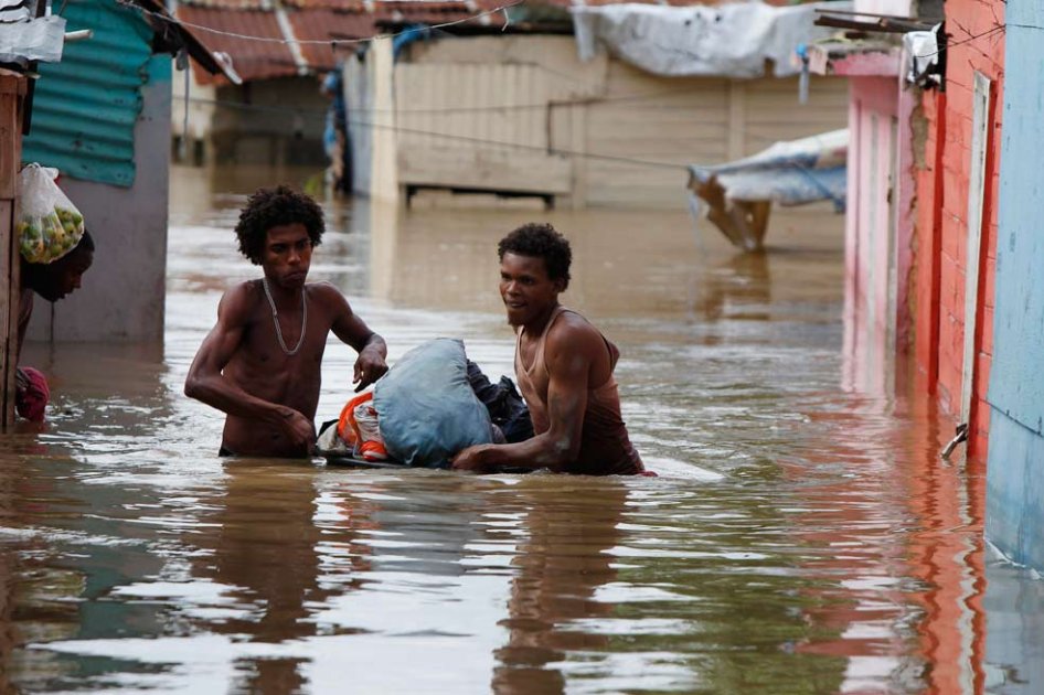 Tormenta Isaac obligó a evacuar más de 48.000 cubanos