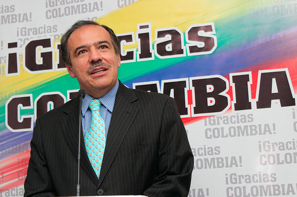 Fiscalía abrió investigación preliminar contra el Ministro de Transporte