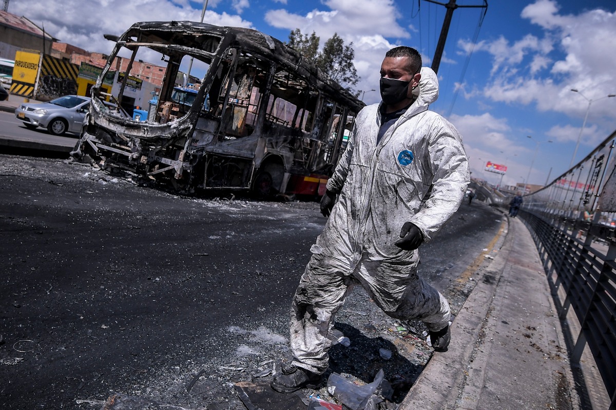 En tiempos de COVID y protestas: ¿cómo  vivir entre dos miedos?