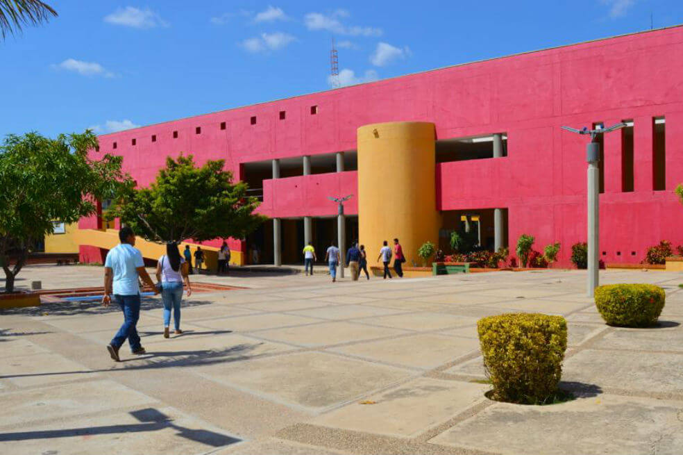 La Universidad de La Guajira recibió luz verde para abrir programa de Medicina