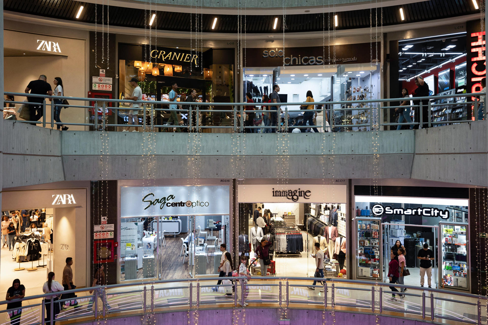 Centros comerciales en Venezuela extienden horarios por Navidad: esta es la hora de cierre