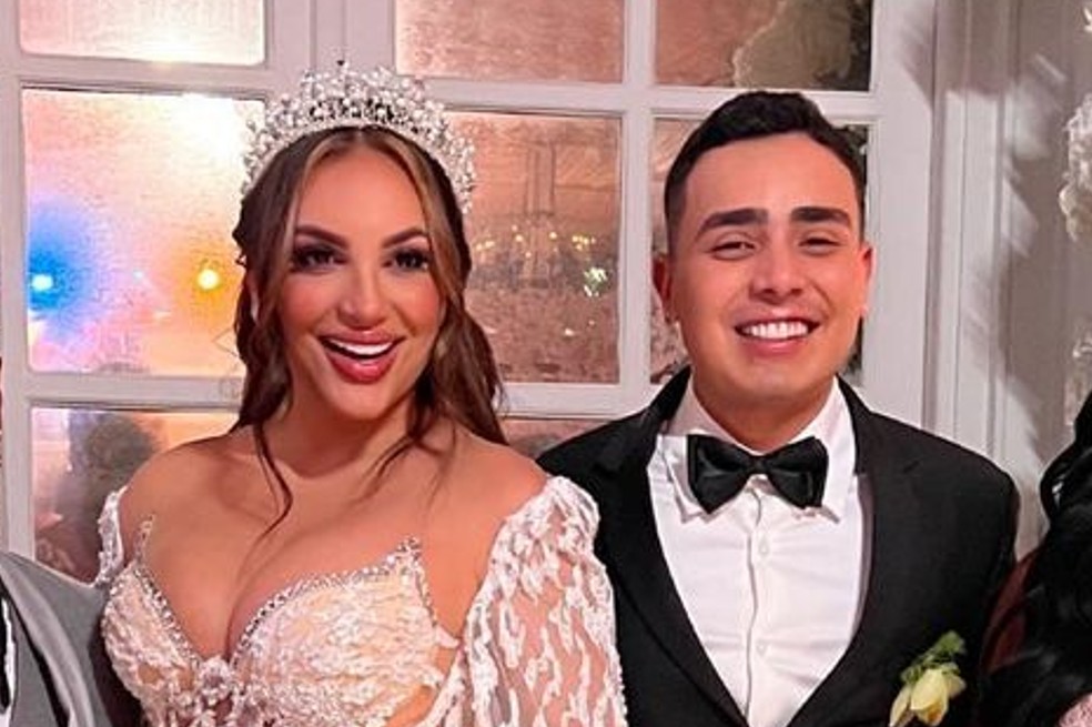 ¡Dos años de torta! Esto quedó de la boda de Andrea Valdiri y Felipe Saruma