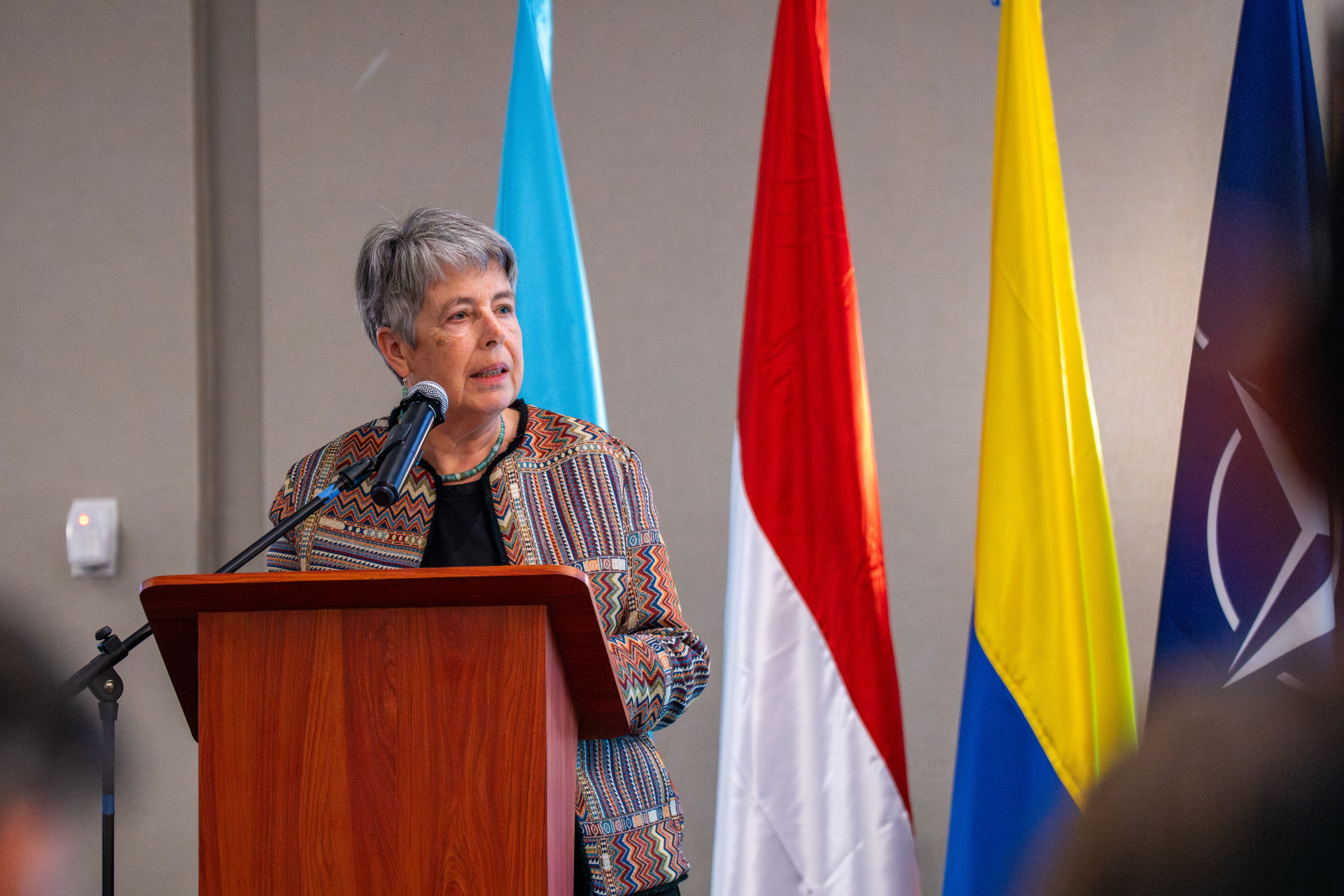 Embajadora del Reino de los Países Bajos, Reina Buijs.